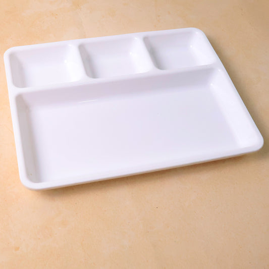 Plastic 4-compartment Rectangular Meal Serving Tray Plate (1 Pc White)