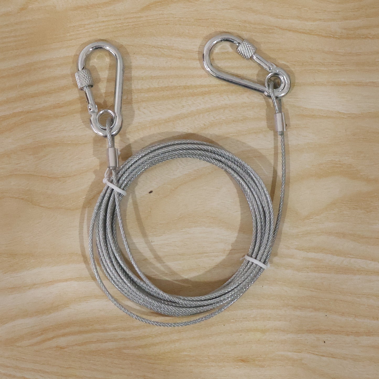 Heavy Duty Steel Wire Rope 5 Meter Clothesline With Carabiner Hooks