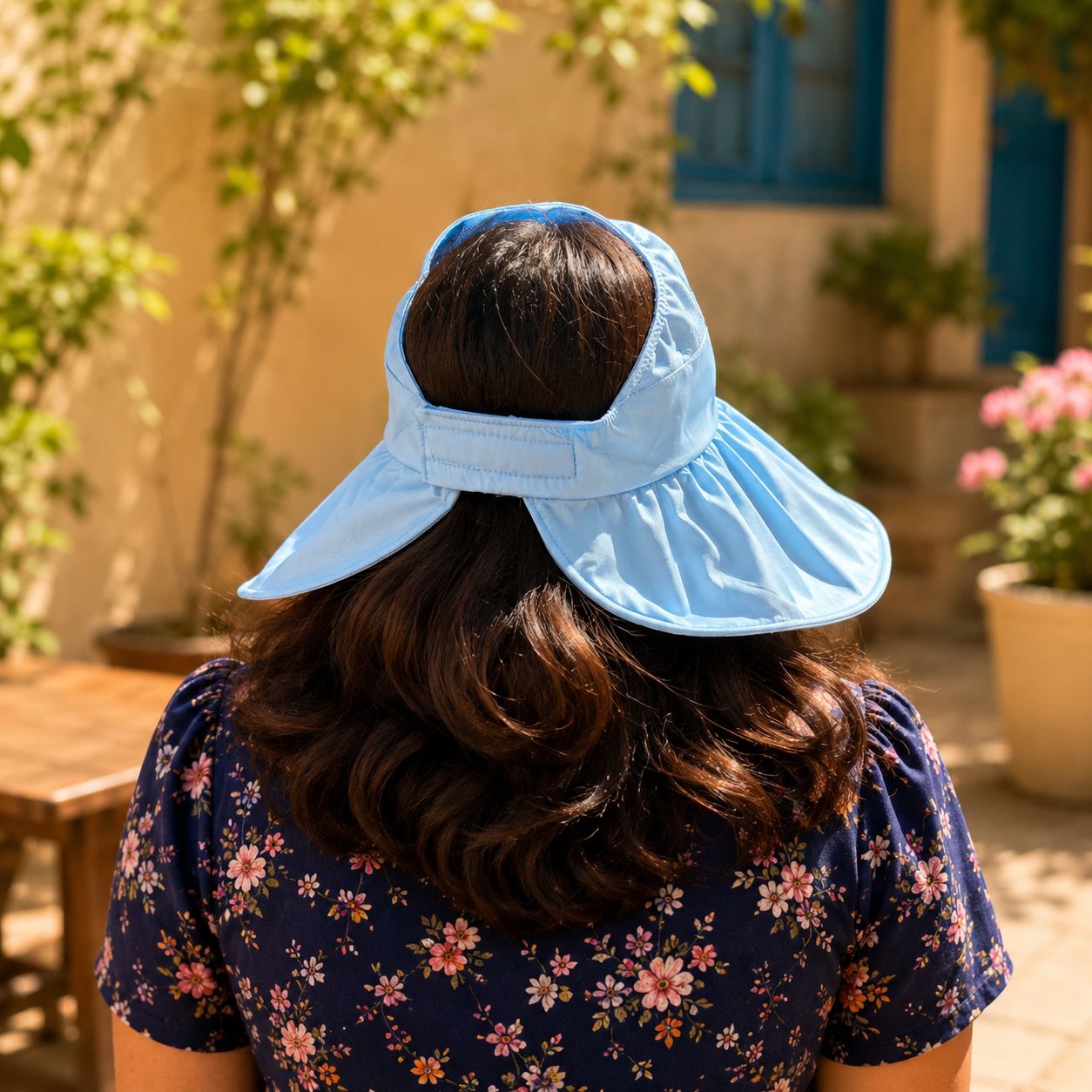 Women’s Wide Brim Sun Protection Hat with Open Top & Mesh Design (Random Color 1 PC)