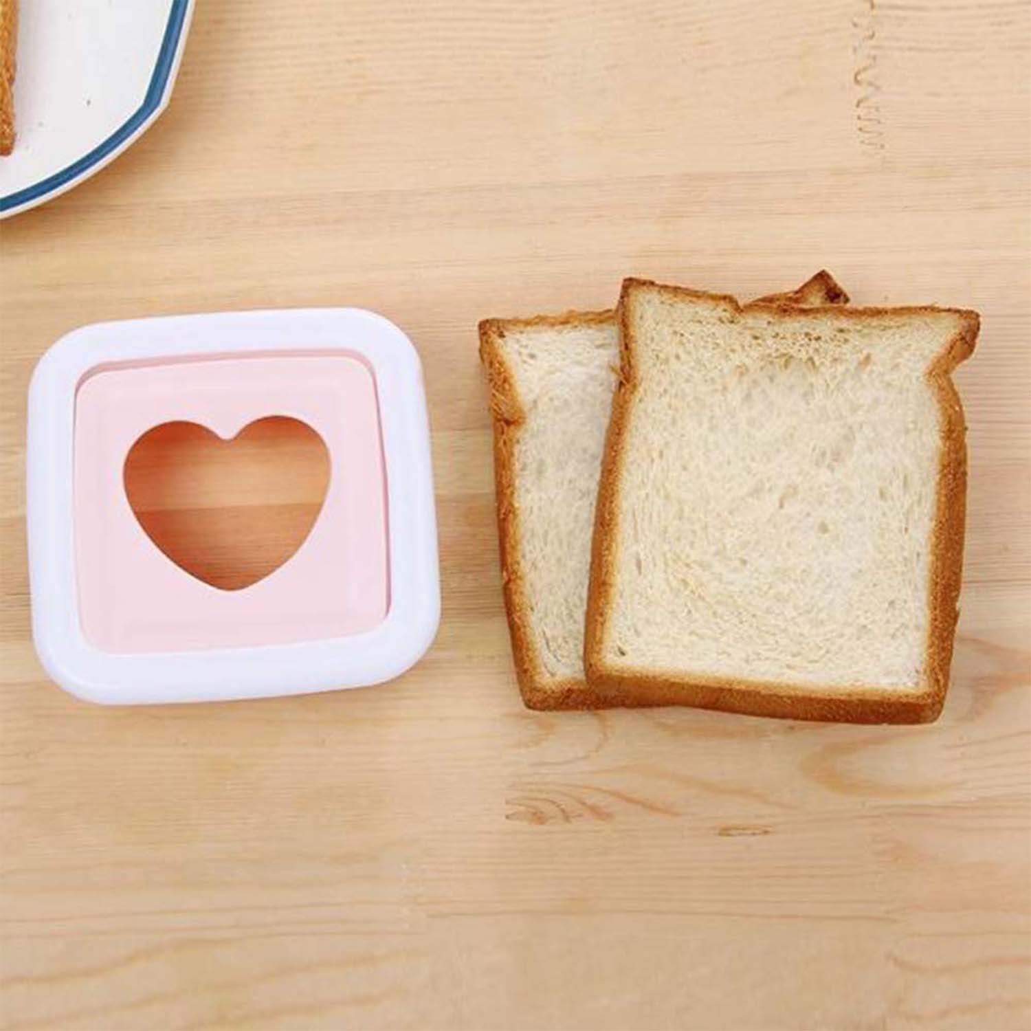 Heart Shape Sandwich Cutter  Bread Press (1 Pc)