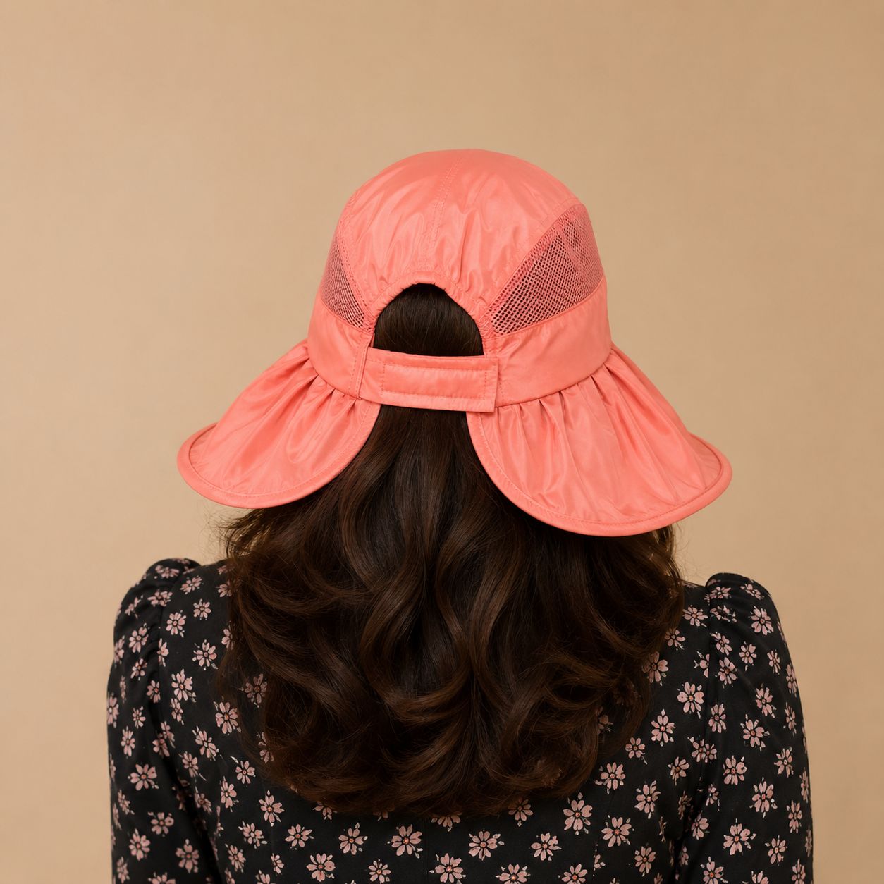 Women’s Wide Brim Sun Protection Hat with Open Top & Mesh Design (Random Color 1 PC)