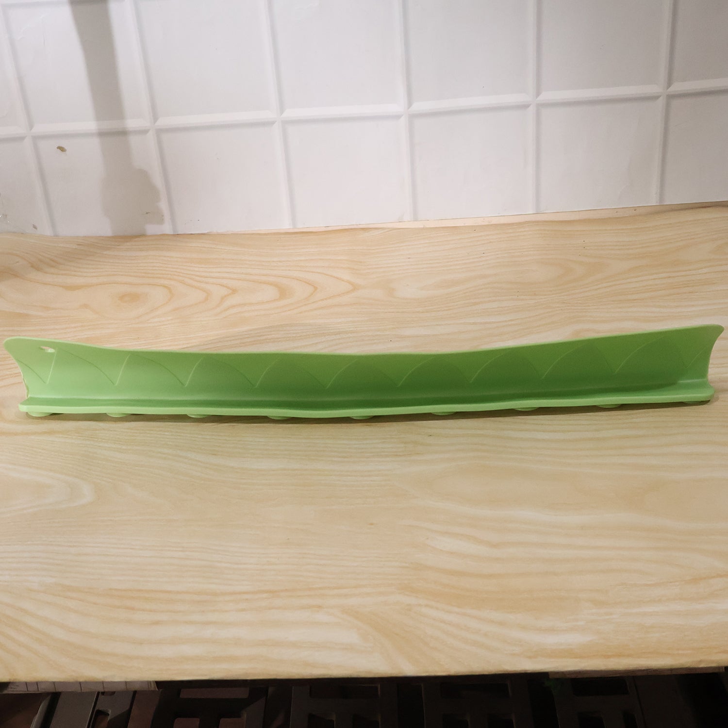 Flexible Silicone Kitchen Sink Splash Guard (48 Cm  1 Pc)