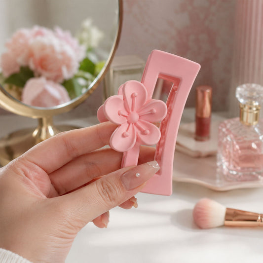 Stylish Plastic Hair Clip Strong Grip Claw Clutcher For Women Girls (1 Pc)