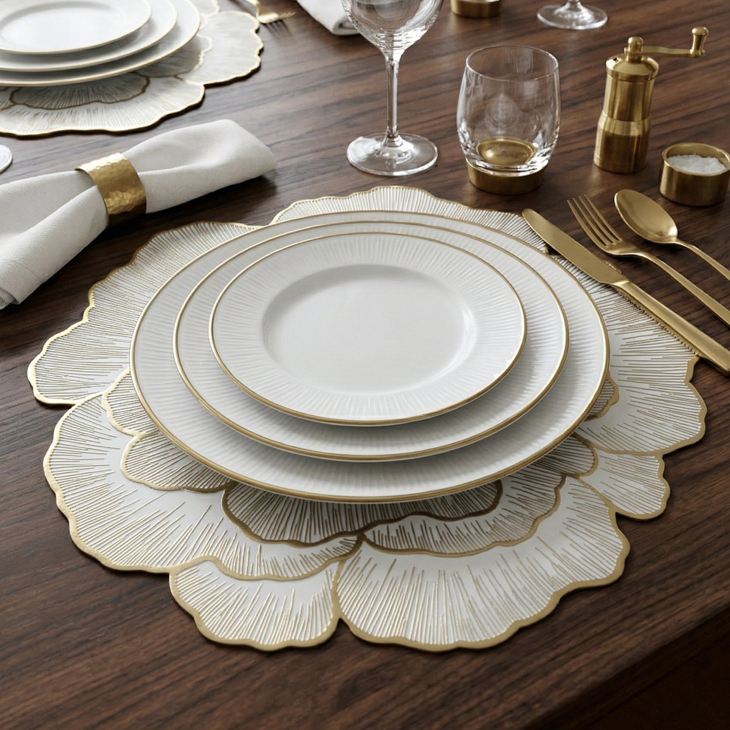 Round Floral Design Pvc Table Mat 1 Pc 36x36 Cm