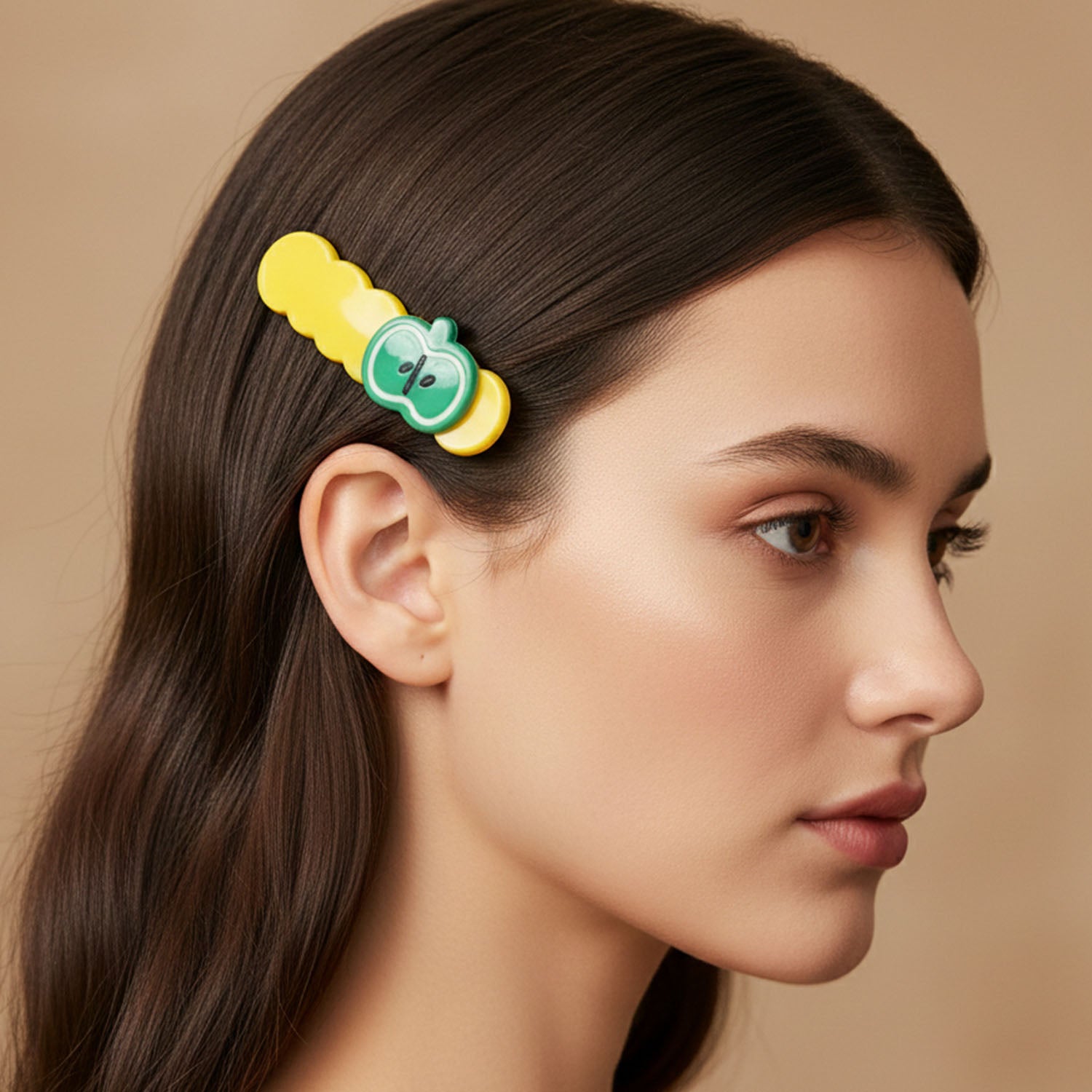 Cute Apple Design Hair Clip Set (4 Pc)