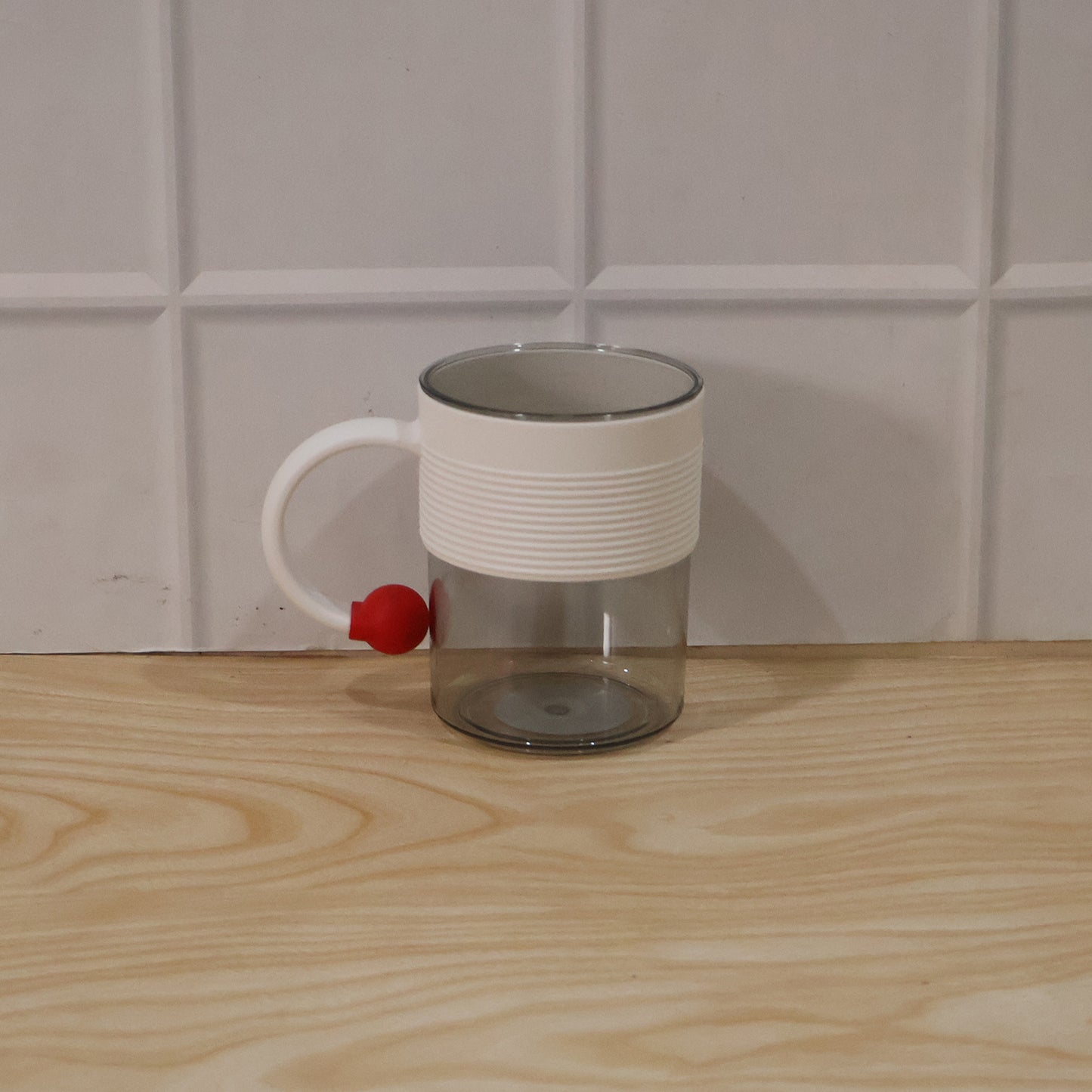 Transparent Plastic Tea And Coffee Mug With Ring Handle For Home Office (1 Pc)
