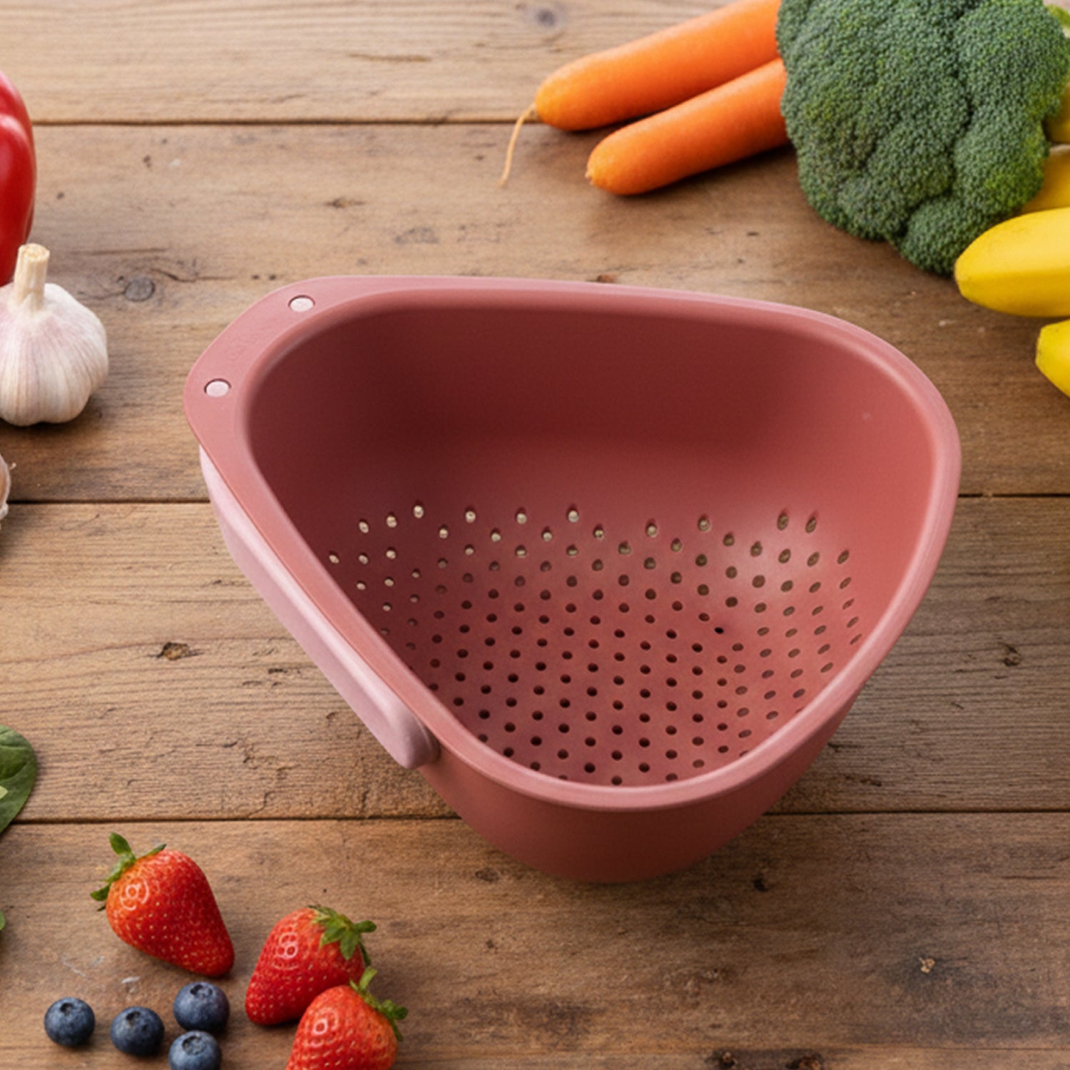 Supermom Kitchen Colander With Foldable Handle And Drain Base