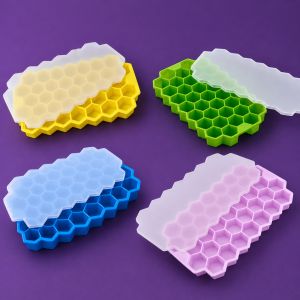 Hexagon Silicone Ice Cube Tray with Lid for Freezer & Drinks (Random Color 1 PC)