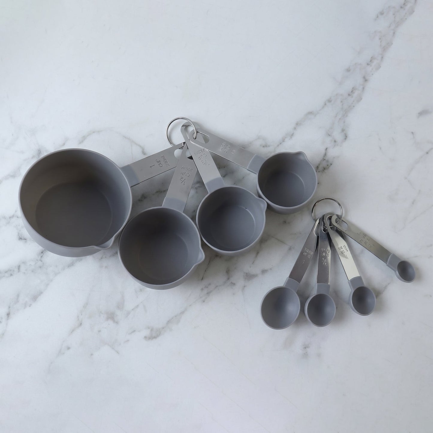 Plastic Measuring Cups And Spoons Set For Kitchen Baking Cooking (1 Set)