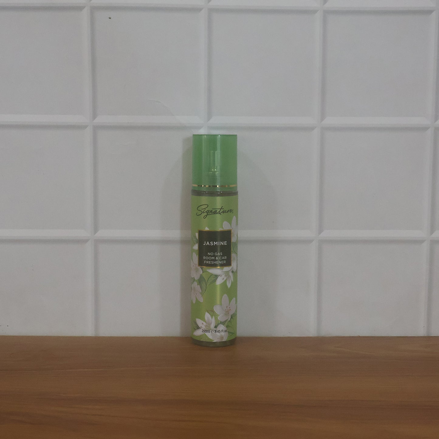 Signature Jasmine Room  Car Freshener Spray 250 Ml