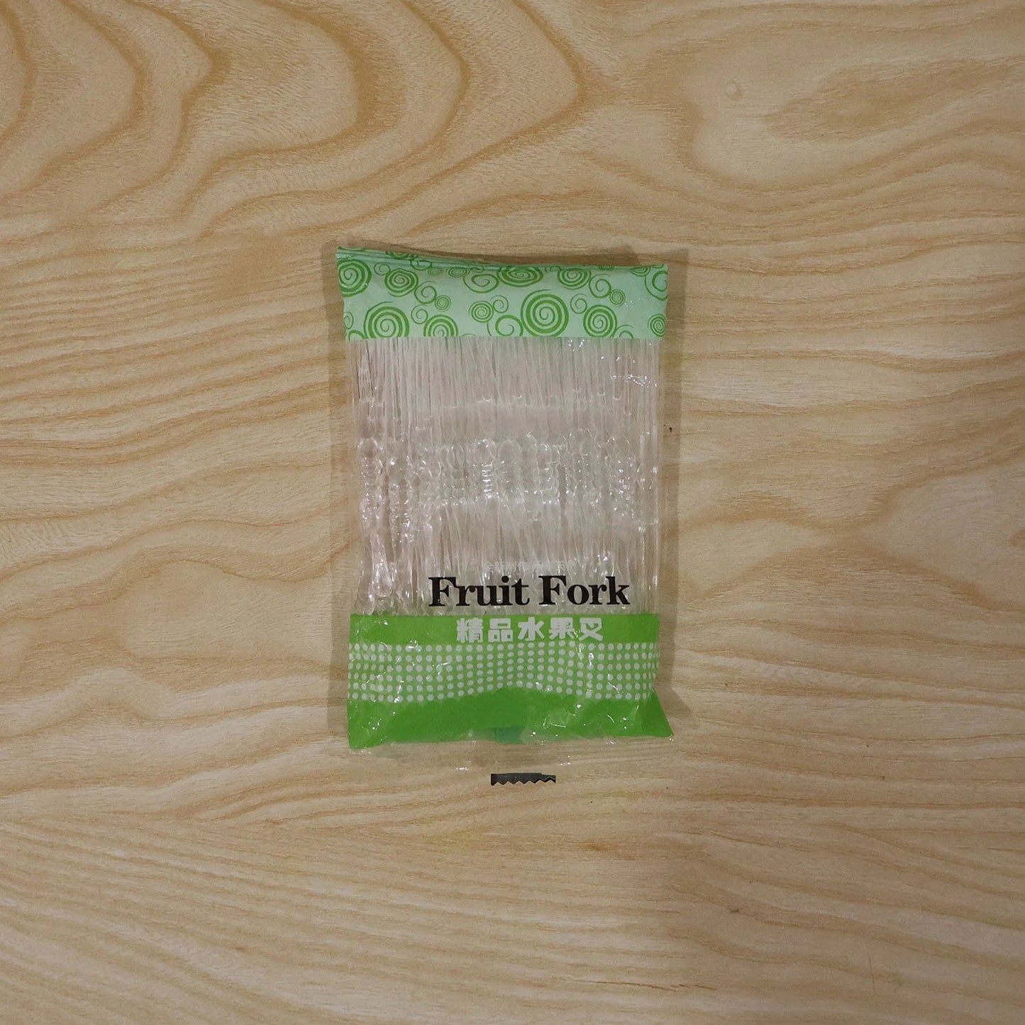 Mini Disposable Plastic Fruit Fork For Parties Snacks And Desserts (1 Pack)